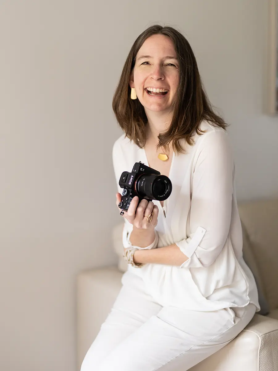 Rachel Hadiashar, owner and photographer of Zing photography studio located in sherwood
